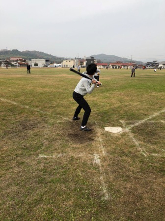 04