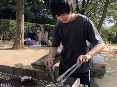 04