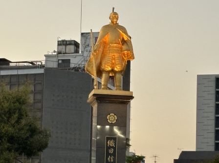 06